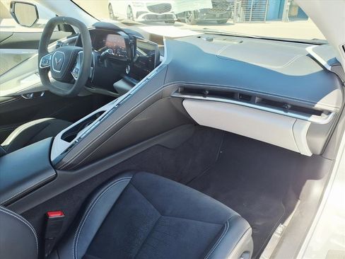 Used 2020 Chevrolet Corvette Stingray Premium Cpe w/ 3LT Preferred Equipment Group image 10