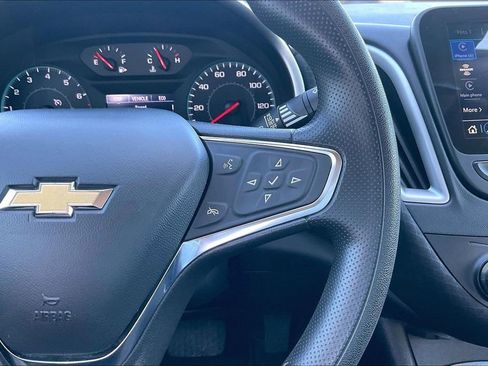 Used 2024 Chevrolet Malibu LT image 12