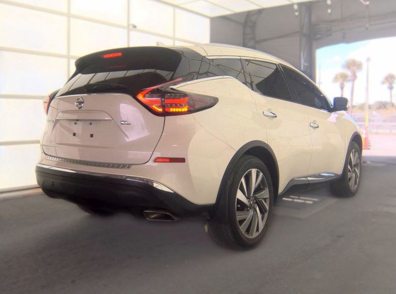 Used 2020 Nissan Murano SL FWD image 2