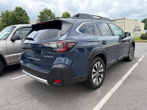 Used 2024 Subaru Outback Limited AWD/4WD image 7