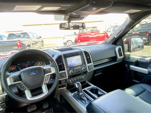 Used 2020 Ford F150 Lariat w/ Equipment Group 502A Luxury AWD/4WD image 35