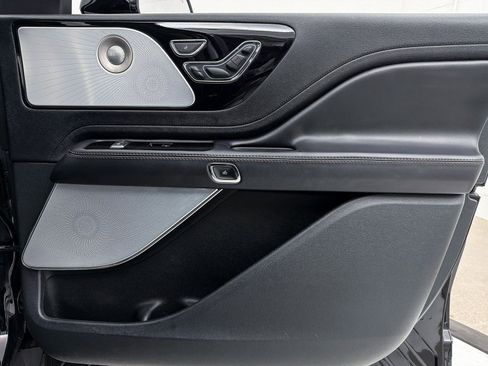 Used 2021 Lincoln Aviator Grand Touring w/ Equipment Group 301A image 32