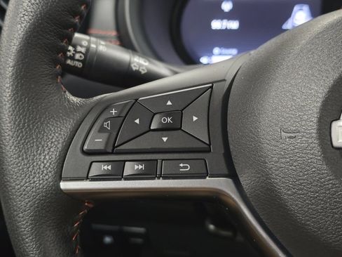 Used 2024 Nissan Kicks SR w/ SR Premium Package image 30