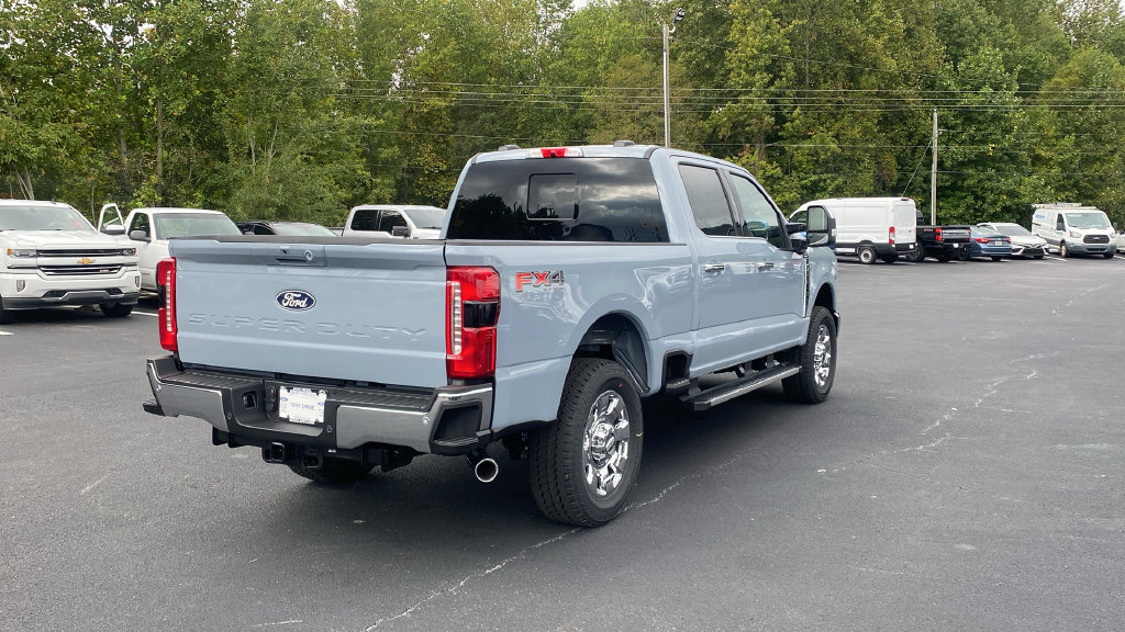 New 2027 Ford F250 Lariat w/ Lariat Premium Package AWD/4WD image 5