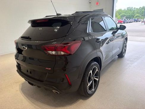 Used 2022 Chevrolet TrailBlazer RS w/ Sun and Liftgate Package AWD/4WD image 6