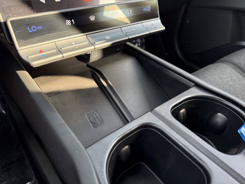 Used 2023 Fisker Ocean Ultra image 17