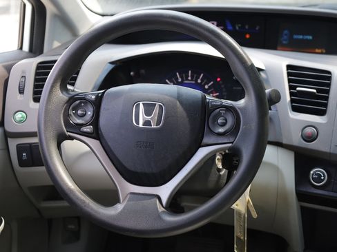 Used 2012 Honda Civic LX image 6