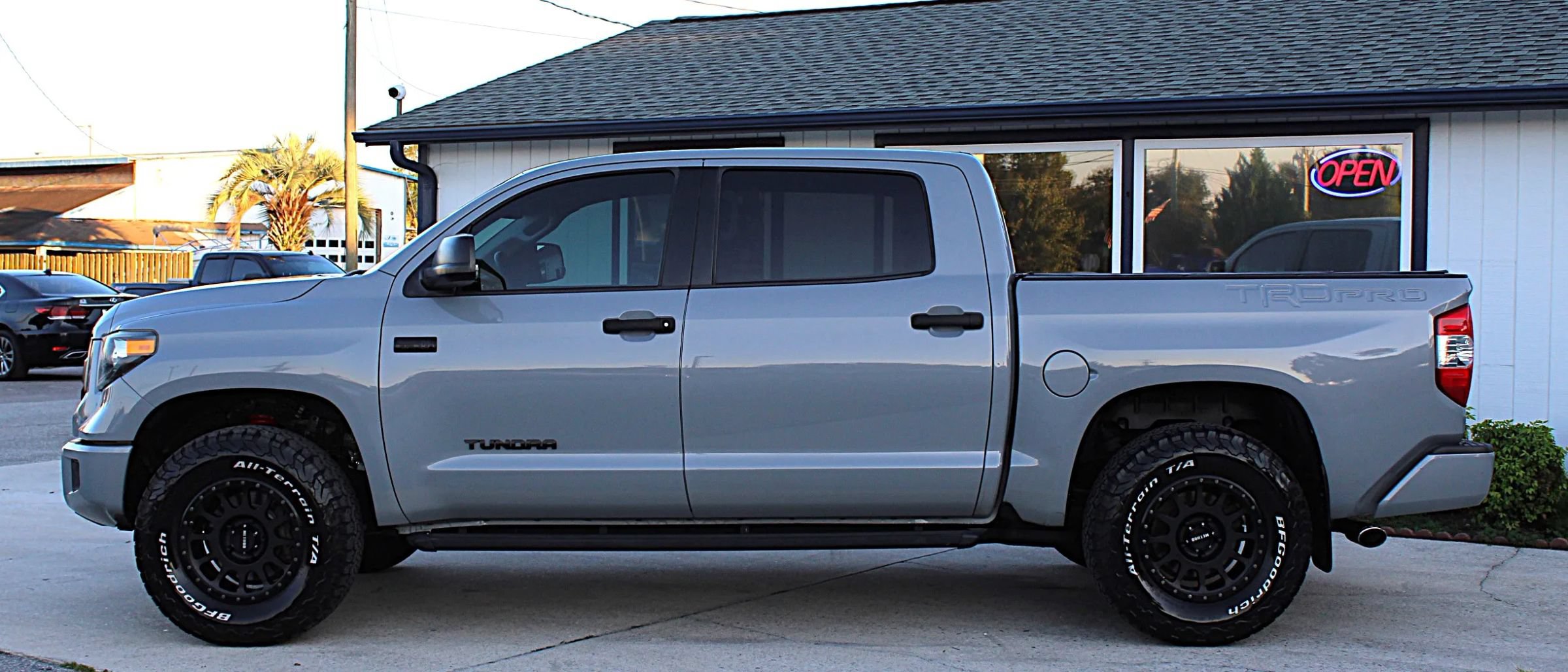 Used 2017 Toyota Tundra TRD Pro AWD/4WD image 2