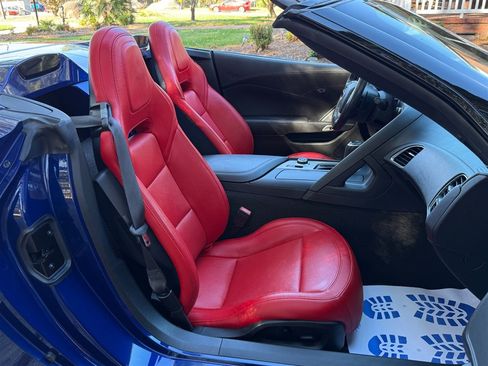 Used 2018 Chevrolet Corvette Stingray Convertible image 64