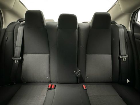 Used 2024 Nissan Sentra SV FWD image 15