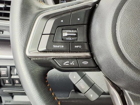 Used 2021 Subaru Crosstrek 2.5i Limited AWD/4WD image 17