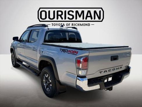 Certified 2021 Toyota Tacoma TRD Off-Road AWD/4WD image 6