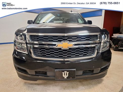 Used 2015 Chevrolet Suburban LT w/ Texas Edition image 3
