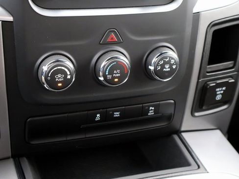 Used 2023 RAM 1500 Classic Warlock image 30