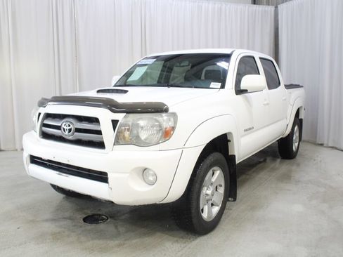 Used 2010 Toyota Tacoma 4x4 Double Cab image 33
