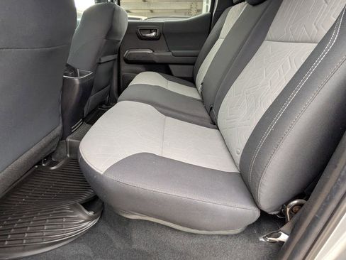 Used 2023 Toyota Tacoma TRD Sport AWD/4WD image 19