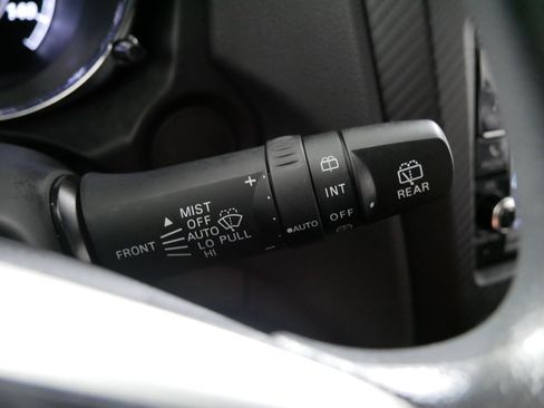 Used 2025 Mitsubishi Outlander Sport ES AWD/4WD image 30