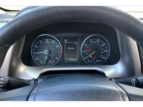 Used 2018 Toyota RAV4 LE w/ All Weather Liner Package image 18