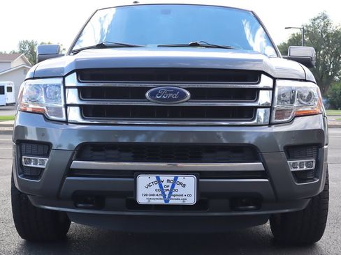 Used 2015 Ford Expedition Limited w/ Equipment Group 301A AWD/4WD image 13