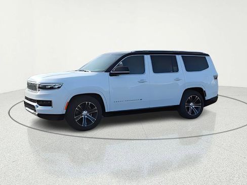 Used 2023 Jeep Grand Wagoneer 4WD image 6