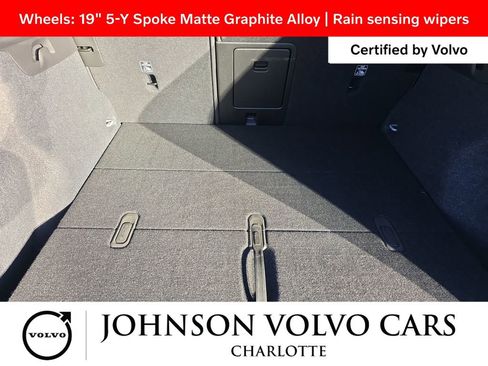 Certified 2023 Volvo XC40 B5 Plus w/ Driver Assist Package image 12