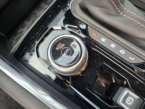 New 2026 GMC Canyon AT4 image 25