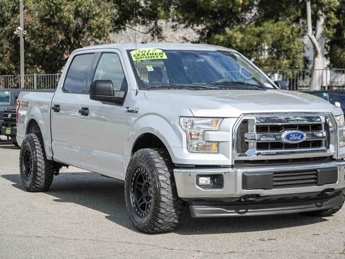 Used 2017 Ford F150 XLT image 3