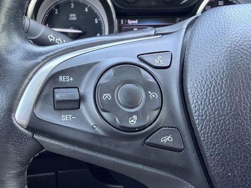 Used 2019 Buick Envision Essence FWD image 30