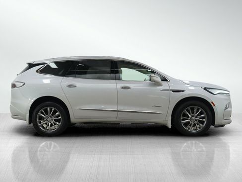 Used 2023 Buick Enclave Avenir w/ Avenir Technology Package AWD/4WD image 6