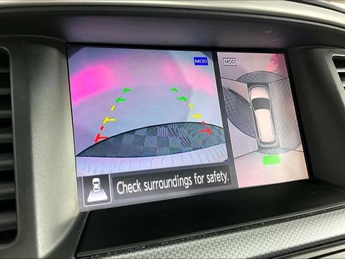 Used 2017 Nissan Pathfinder SL FWD image 23