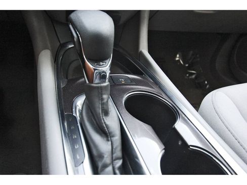 Used 2022 Chevrolet Malibu LS FWD image 24