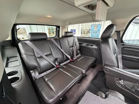 Used 2014 GMC Yukon XL Denali image 22