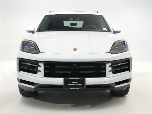Certified 2026 Porsche Cayenne AWD/4WD image 7