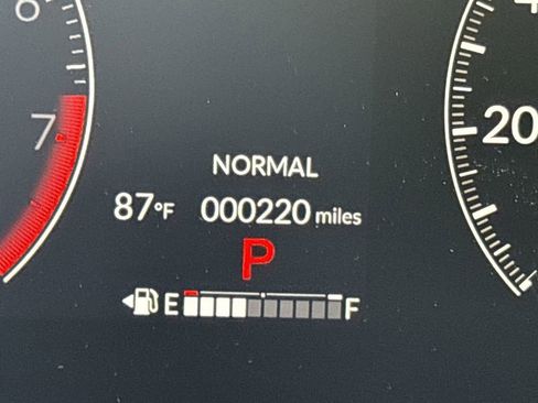 Used 2026 Honda HR-V Sport image 12