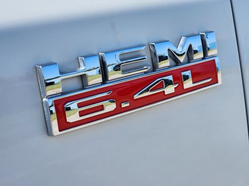 Used 2022 RAM 2500 Laramie AWD/4WD image 13