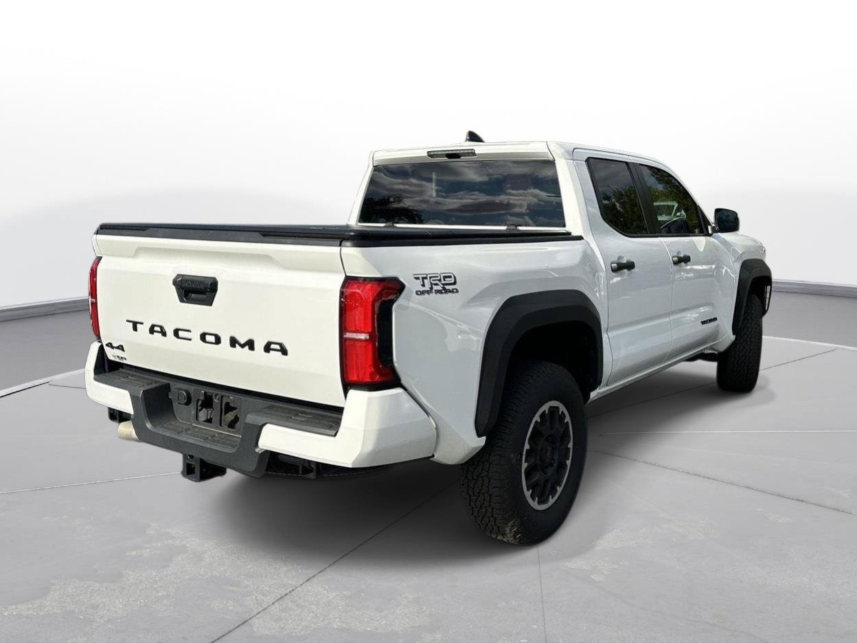 Used 2025 Toyota Tacoma TRD Off-Road AWD/4WD image 6