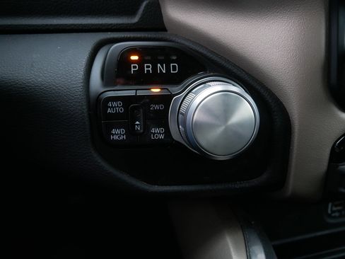 Certified 2022 RAM 1500 Laramie image 29