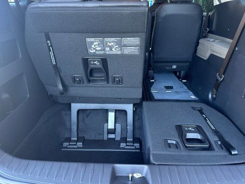 New 2026 Kia Carnival LXS image 16