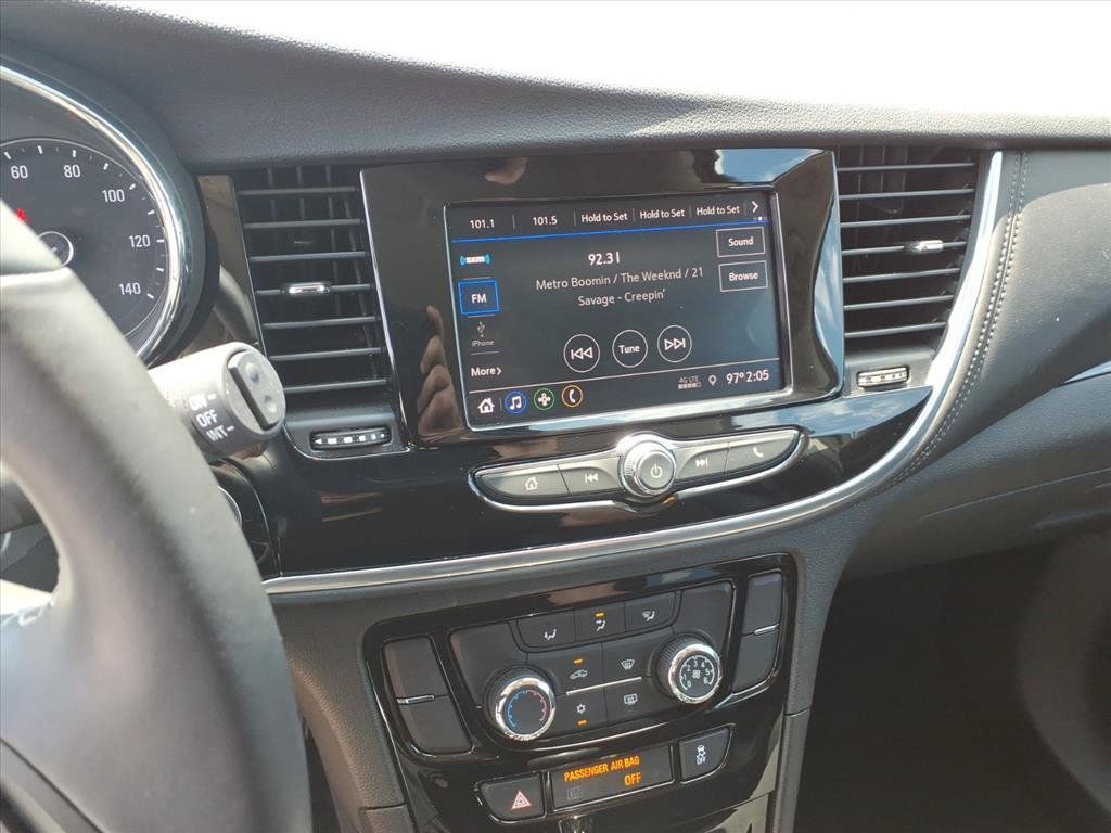 Used 2022 Buick Encore Preferred w/ Safety Package AWD/4WD image 27