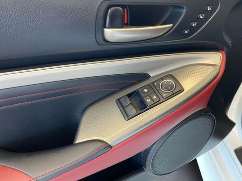 Used 2018 Lexus RC 300 image 12