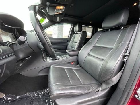 Used 2021 Jeep Grand Cherokee Limited AWD/4WD image 12