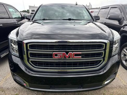 Used 2020 GMC Yukon SLE w/ SLE Value Package AWD/4WD image 8