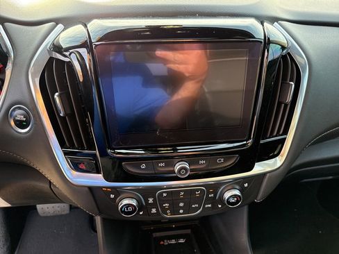 Used 2023 Chevrolet Traverse Premier w/ Redline Edition image 23