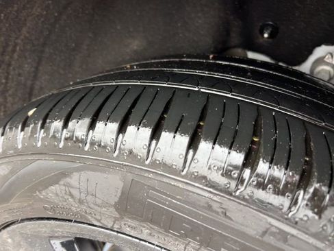 Certified 2023 Ford Explorer ST-Line w/ Class IV Trailer Tow Package AWD/4WD image 28