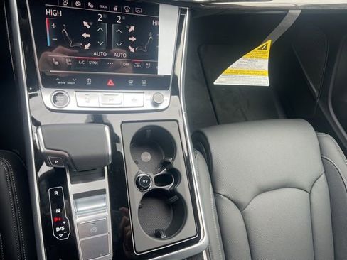 New 2026 Audi Q7 3.0T Prestige AWD/4WD image 15
