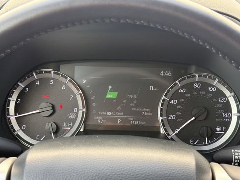Used 2026 Toyota Highlander XLE AWD/4WD image 20