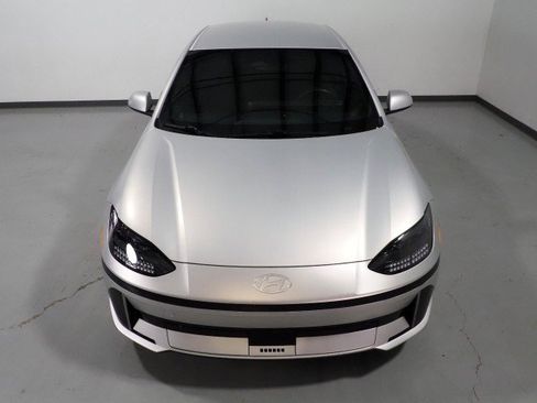 Used 2024 Hyundai Ioniq 6 SEL RWD image 10