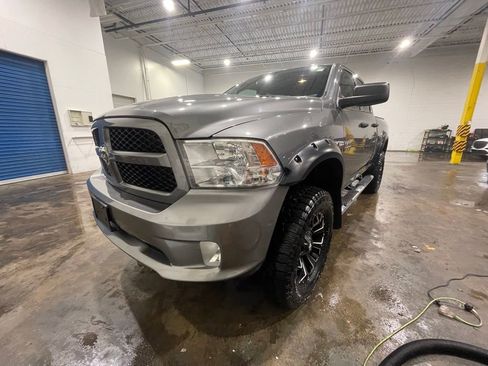 Used 2013 RAM 1500 Express image 30