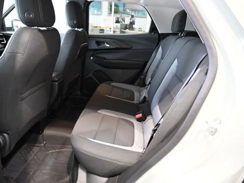 New 2026 Chevrolet TrailBlazer LT w/ LT Cold Weather Package AWD/4WD image 11