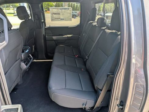 New 2026 Ford F150 XLT w/ Equipment Group 302A MID AWD/4WD image 12